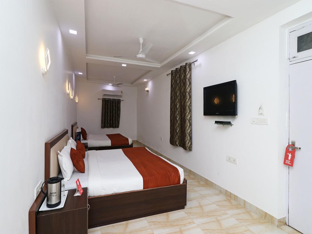 Oyo 11526 Hotel Apollo Agra  Eksteriør bilde