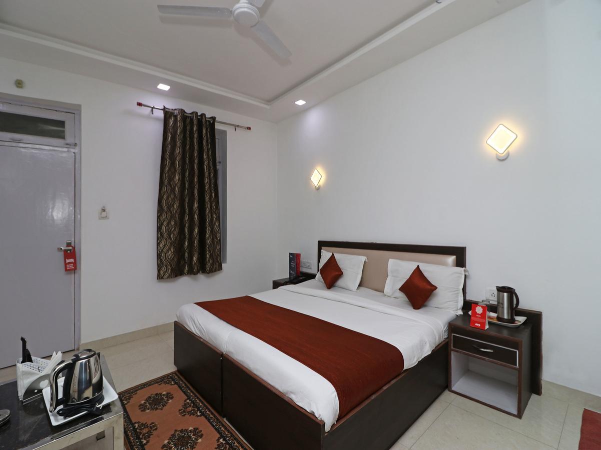 Oyo 11526 Hotel Apollo Agra  Eksteriør bilde