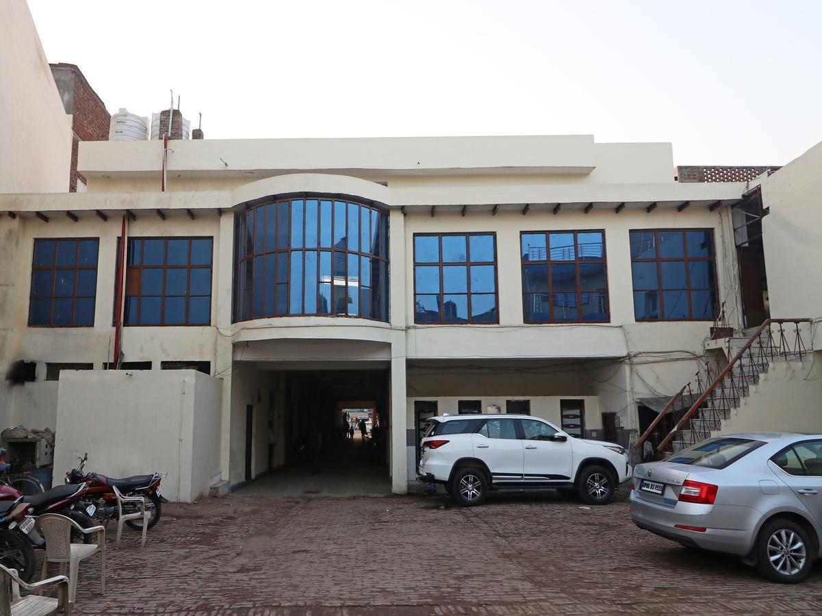Oyo 11526 Hotel Apollo Agra  Eksteriør bilde
